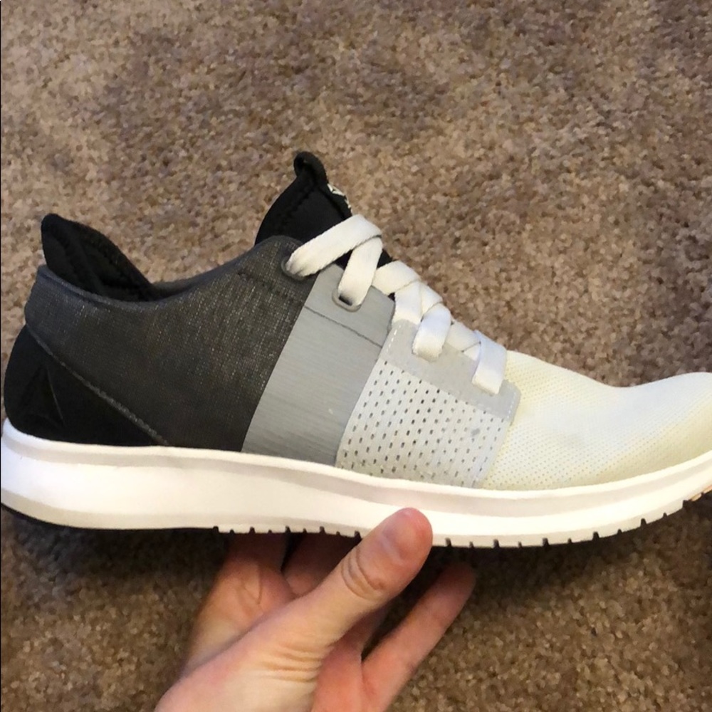 Reebox sneakers size 8